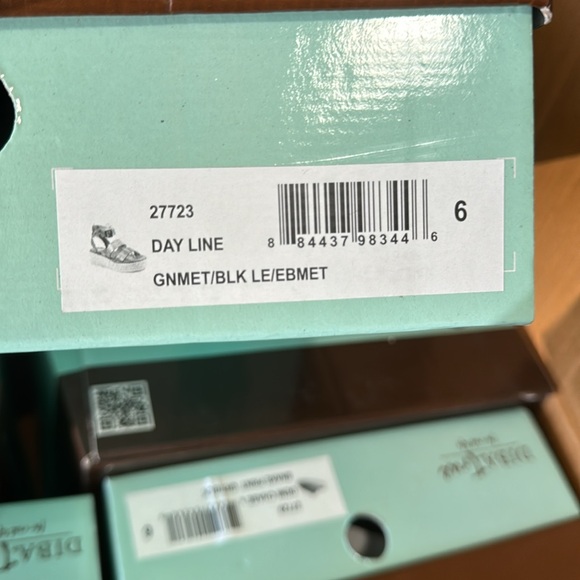 Dina true sandal - Picture 3 of 3